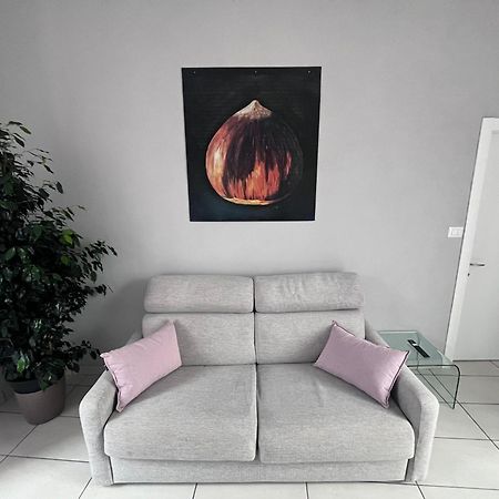 Casa Castagna Appartamento - Леко Екстериор снимка