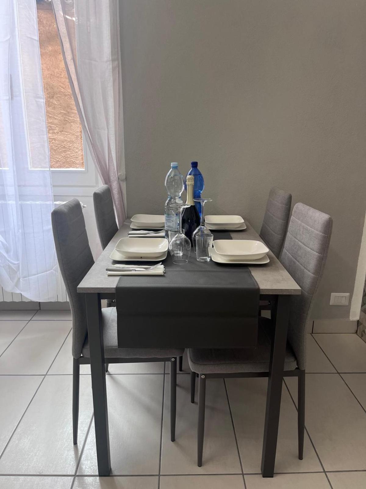 Casa Castagna Appartamento - Леко Екстериор снимка