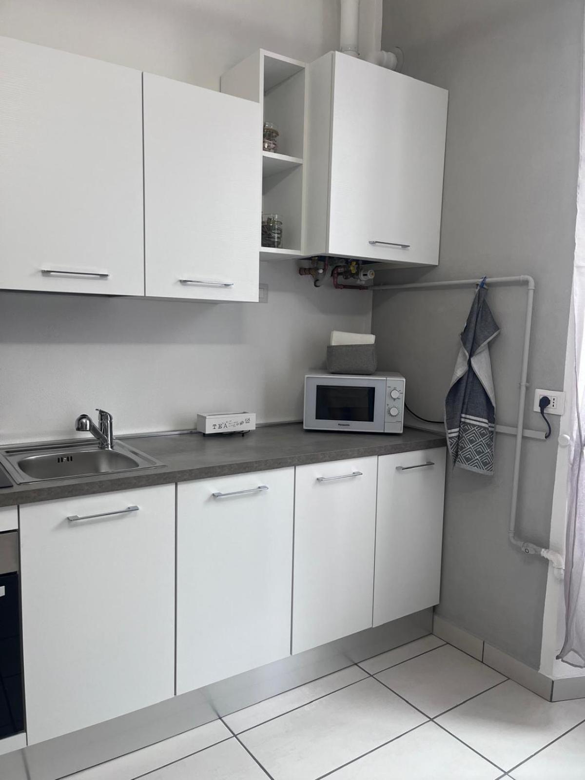 Casa Castagna Appartamento - Леко Екстериор снимка